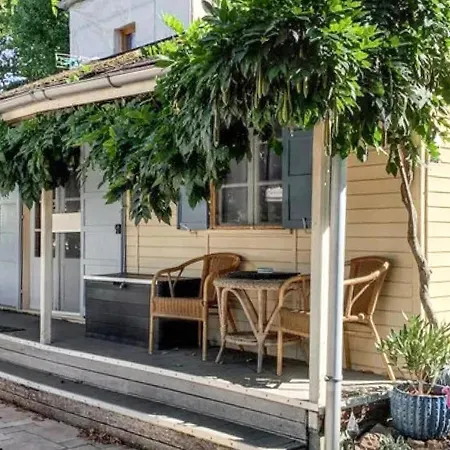 Pet Friendly In With Private Swimming Pool, Be Inside Or Outside * Saint-Chamassy