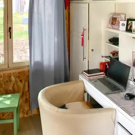 Pet Friendly In With Private Swimming Pool, Be Inside Or Outside Saint-Chamassy